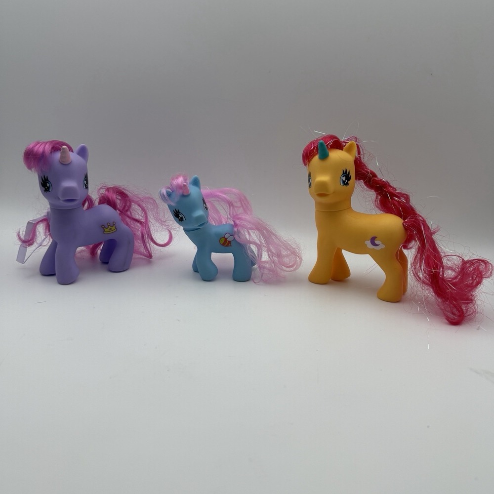 My little Pony Unicorn 2 large Gi-G0 Wonderland 9"tall Purple & White 1 Small